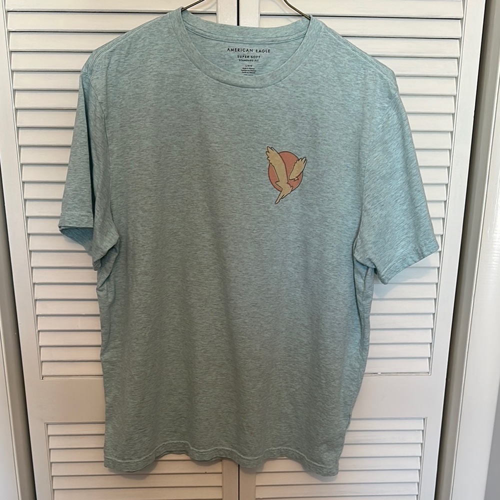 American Eagle Green Graphic T-Shirt